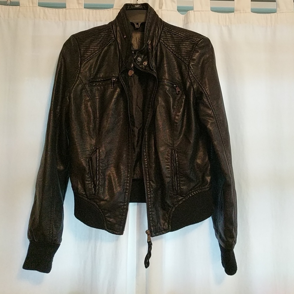 Ci Soni by Cavalini leather jacket